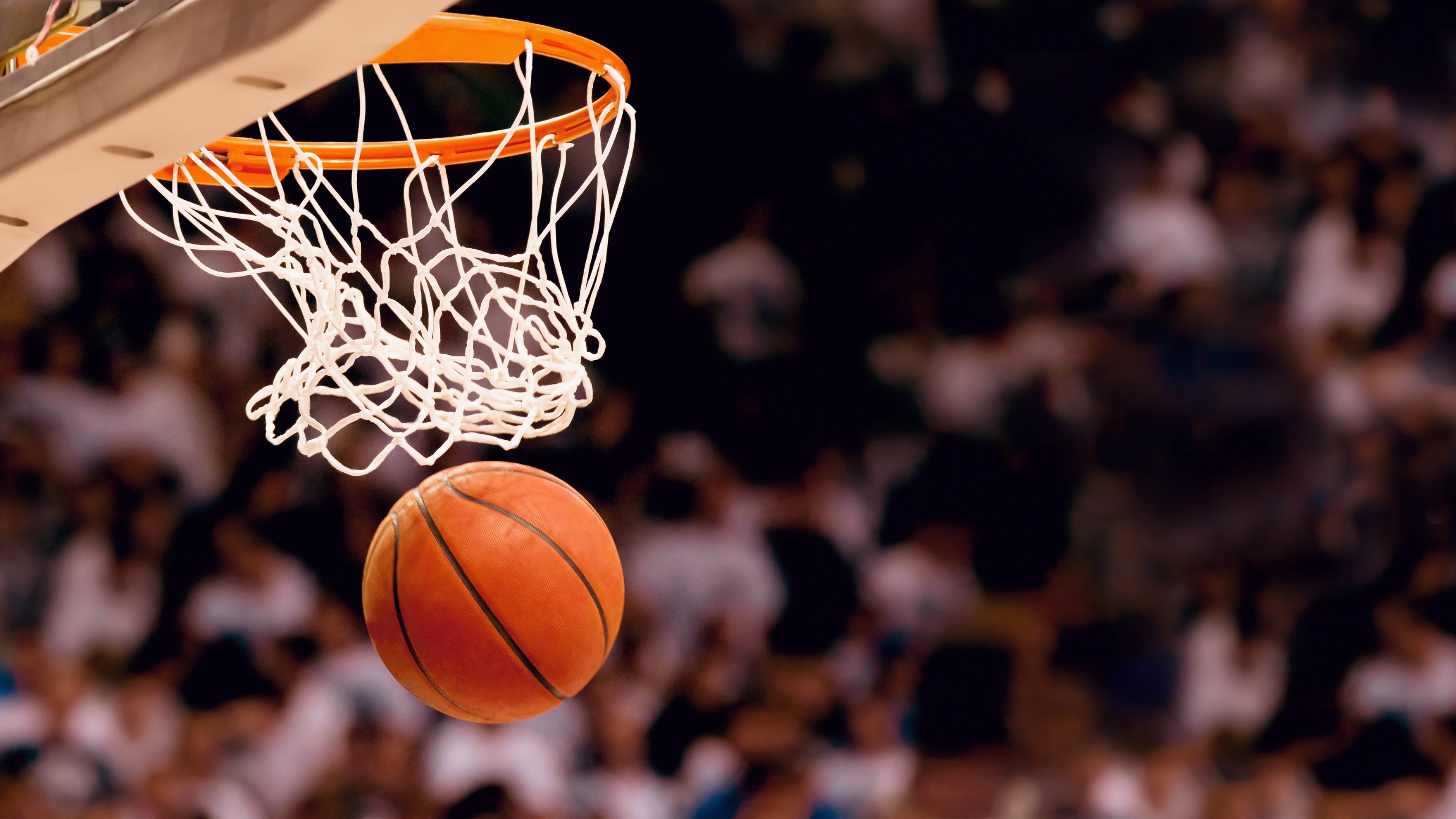 NBA的麦城，足球的麦加，当尼克斯掀翻湖人，哈登在欧冠赛场登峰造极